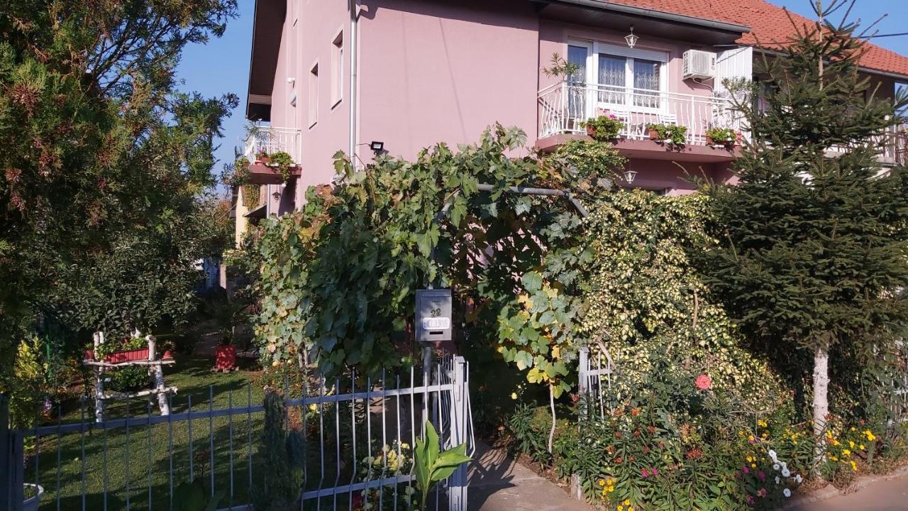 Apartamento Exclusive Paraćin Exterior foto
